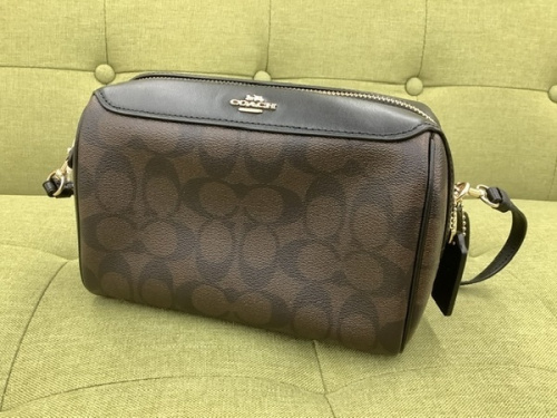 バッグのCOACH コーチ