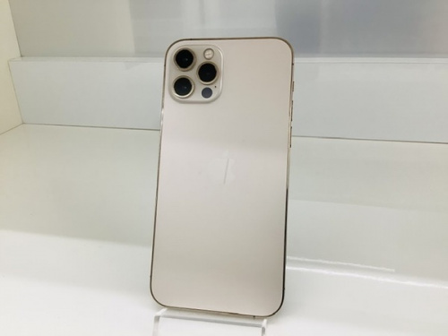 スマートフォンのiPhone　12　Pro
