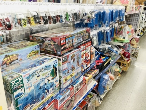 おもちゃの中古　ホビー