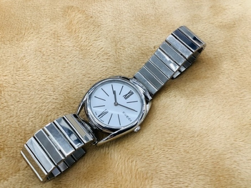 腕時計のGUCCI　グッチ