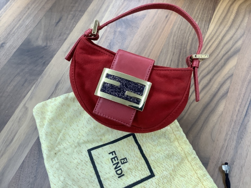 FENDI　フェンディのポーチ
