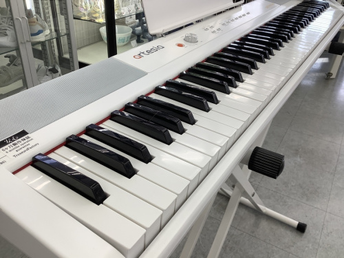 電子ピアノのArtesia