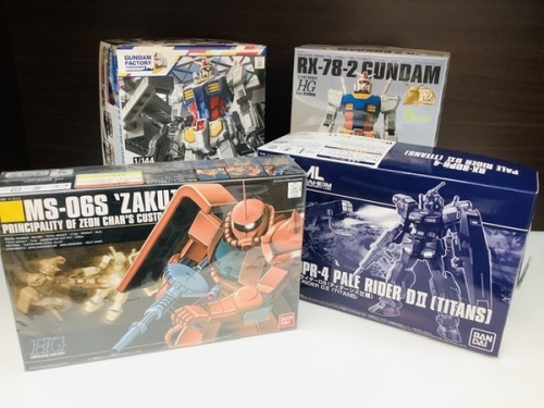 ガンプラ　のプラモデル