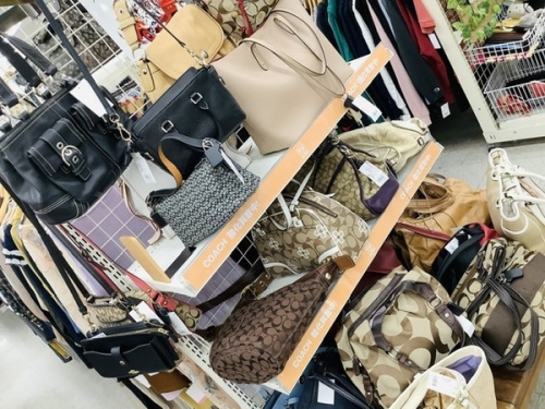 ハンドバッグのコーチ　バッグ