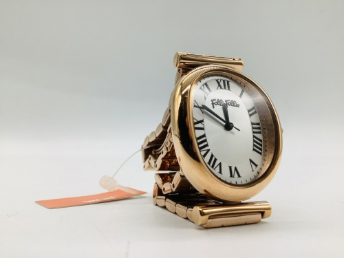 腕時計の腕時計