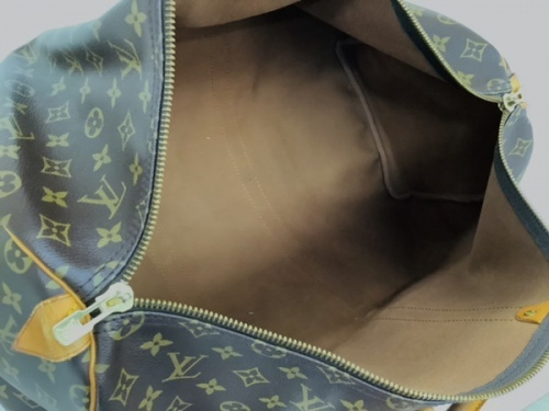 ルイヴィトンのブランドバッグ
