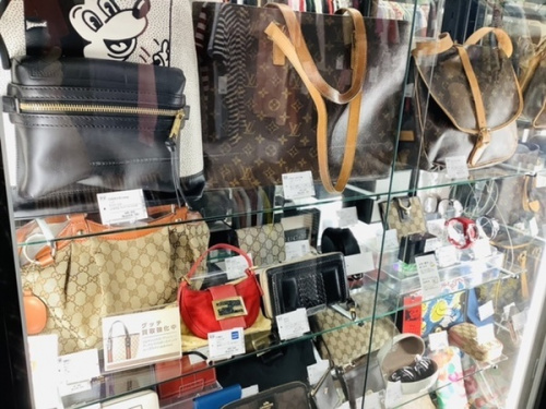 コーチのグッチ