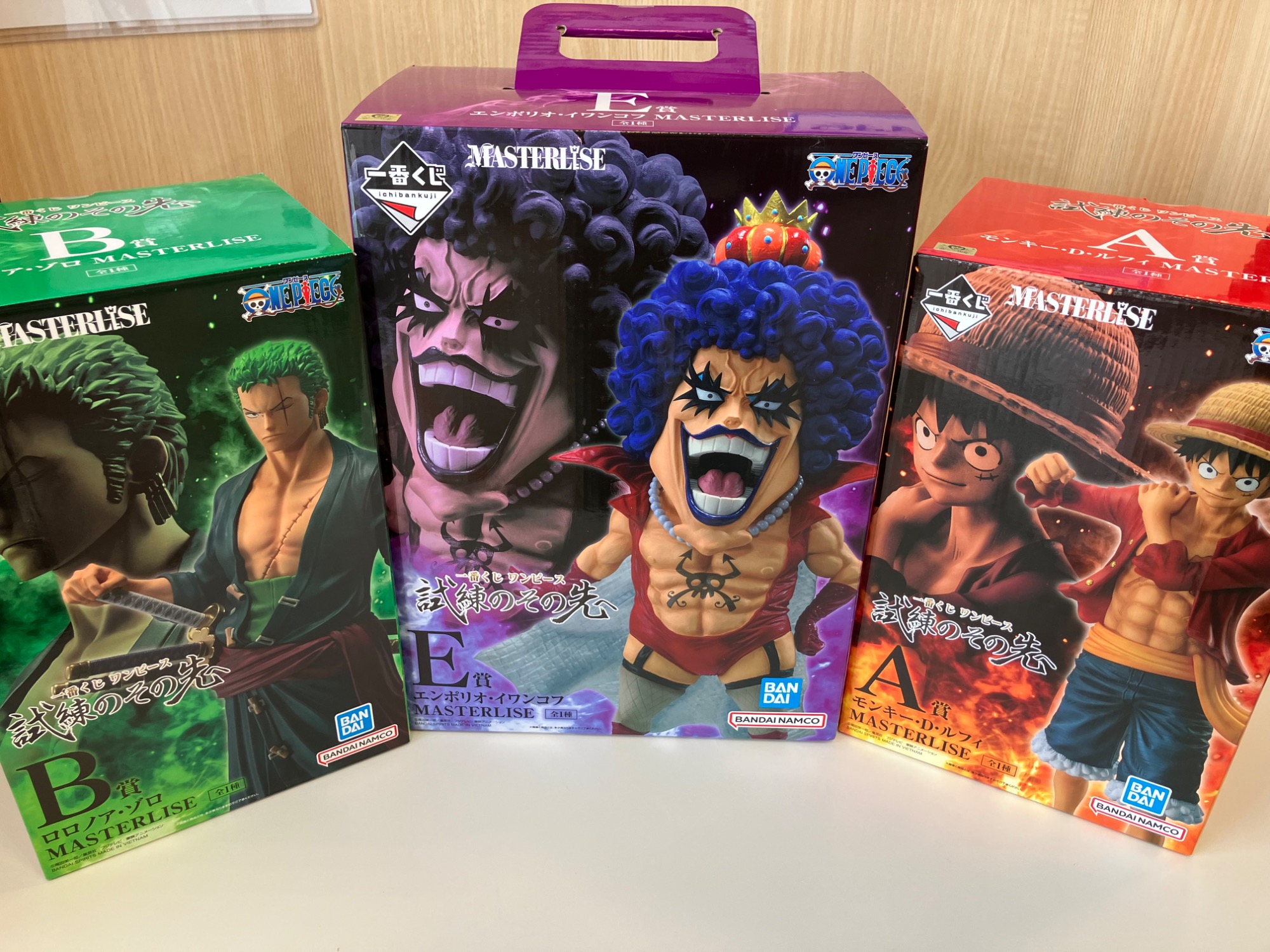 エンポリオ・イワンコフ E賞 MASTERLISE ルフィー ゾロ3体まとめ売り MASTERLISEよりエンポリオ・イワンコフ,モンキー・D・ルフィ