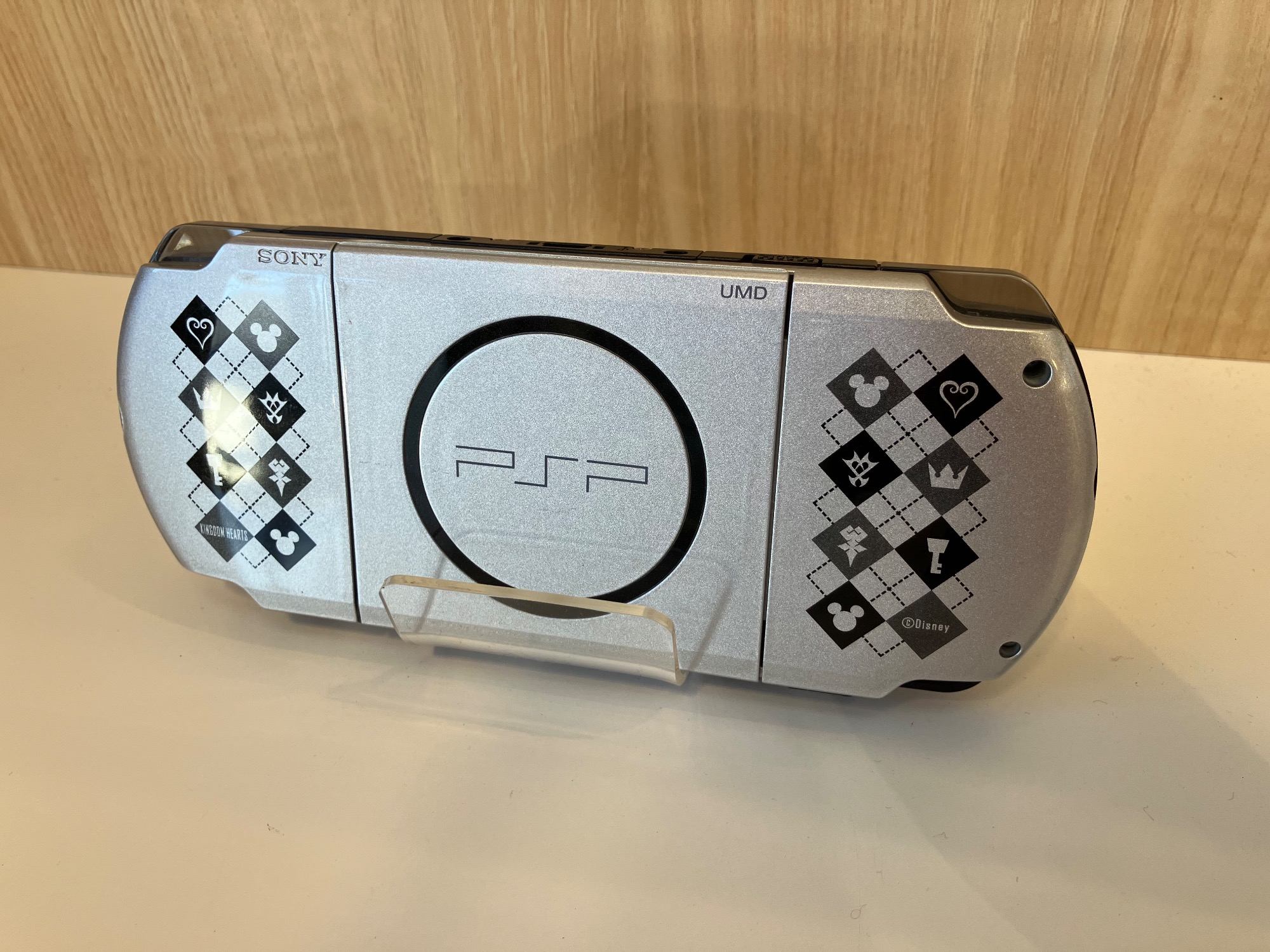 SONY（ソニー）のPSPキングダムハーツエディションのご紹介になります