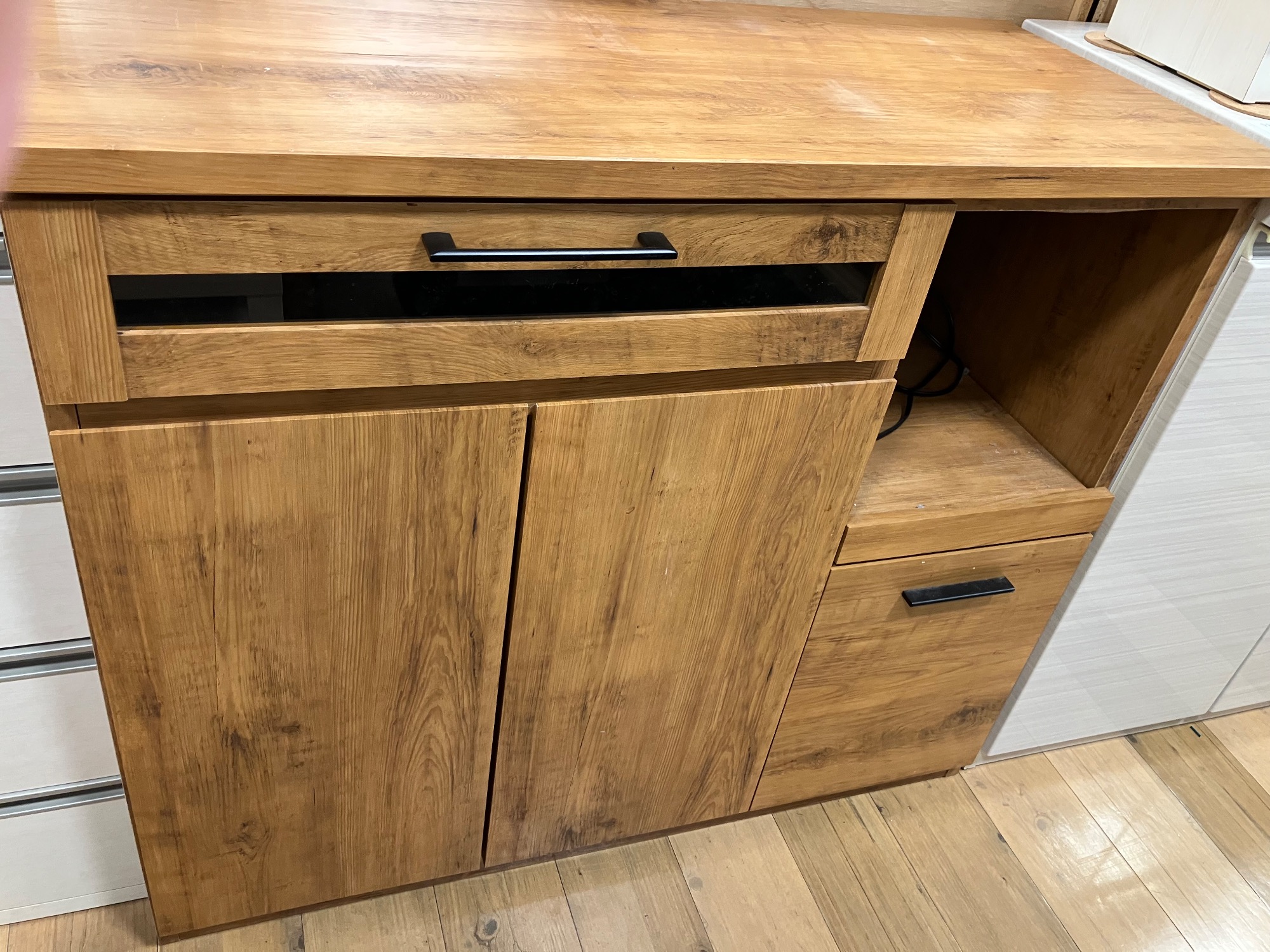 東馬 キッチンカウンター Kaylaのご紹介です！｜2025年12月19日