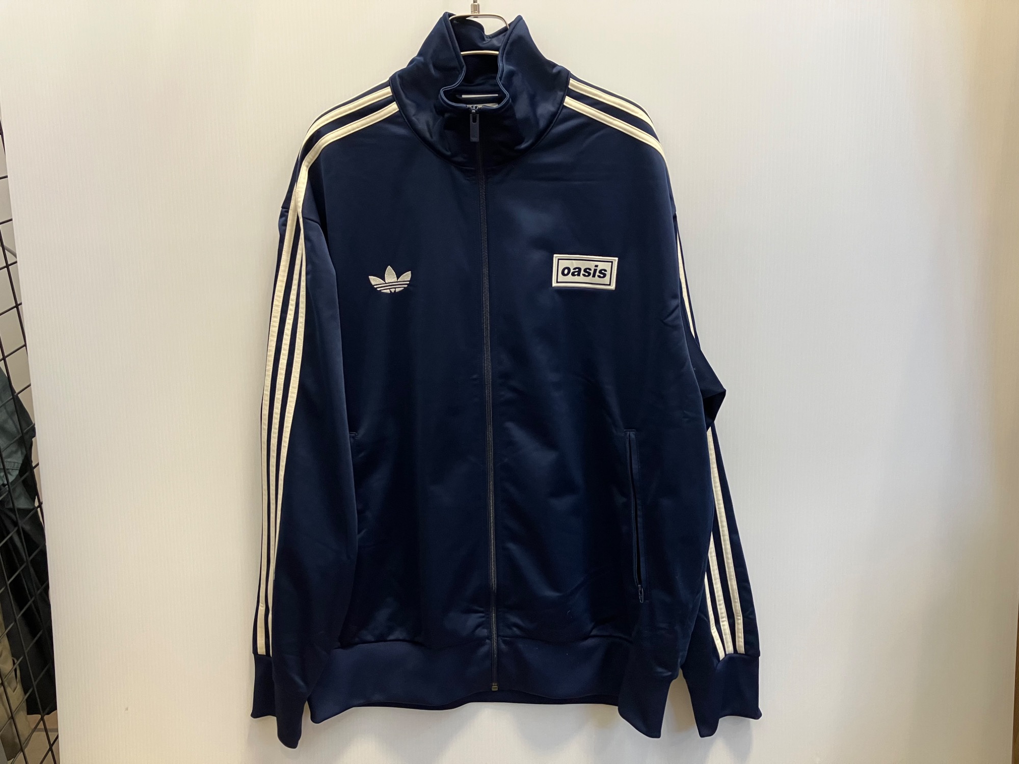 adidas（アディダス）oasisトラックジャケットのご紹介です！！｜2026