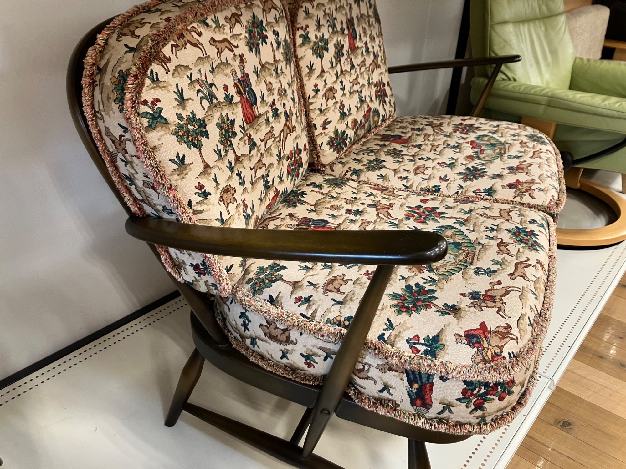 ERCOL アーコール 2人掛けソファ ERCOL / アーコール】2人掛けヴィンテージソファー｜ブラウンの温もり
