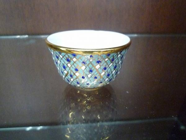 タイの伝統的磁器、ベンジャロン焼（ベンチャロン）のティーセットを