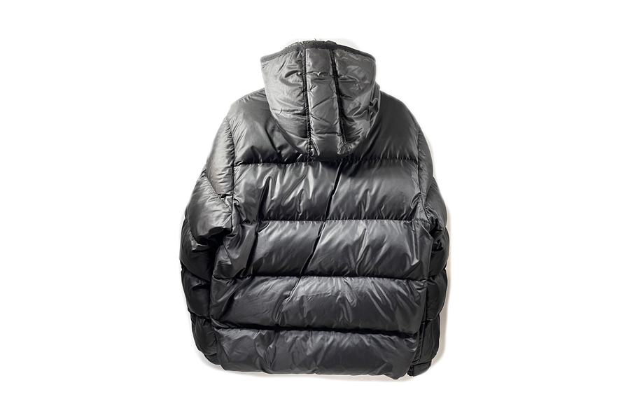 MONCLER【モンクレール】ダウンジャケットBAZILER買取入荷