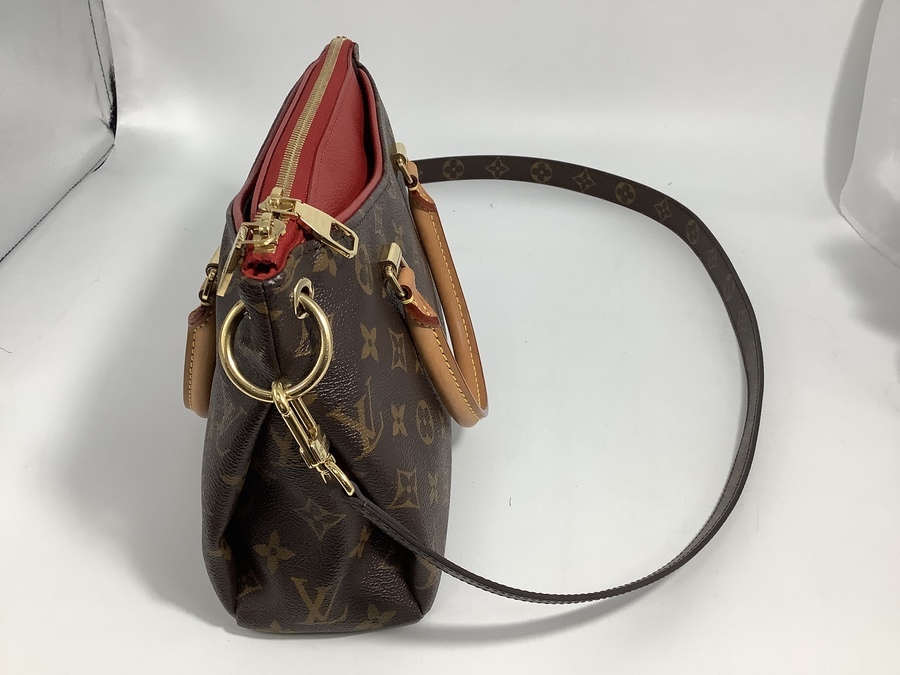 GUCCI (グッチ) 、LOUIS VUITTON (ルイヴィトン) ハイブランド