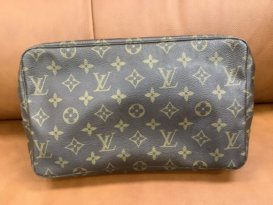 【LOUIS VUITTON/ルイ・ヴィトン】トゥルース ドゥミロンド コスメポーチ　【トレファク/トレファクベイシア前橋モール店/リサイクルショップ】 中古・古着通販】LOUIS VUITTON (ルイ ヴィトン) コスメポーチ