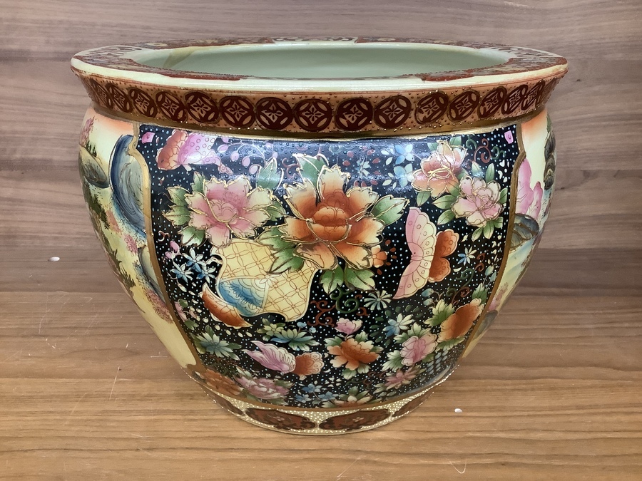 睡蓮鉢、富貴満堂、　引取り限定日曜祝 睡蓮鉢、富貴満堂、 引取り限定日曜祝