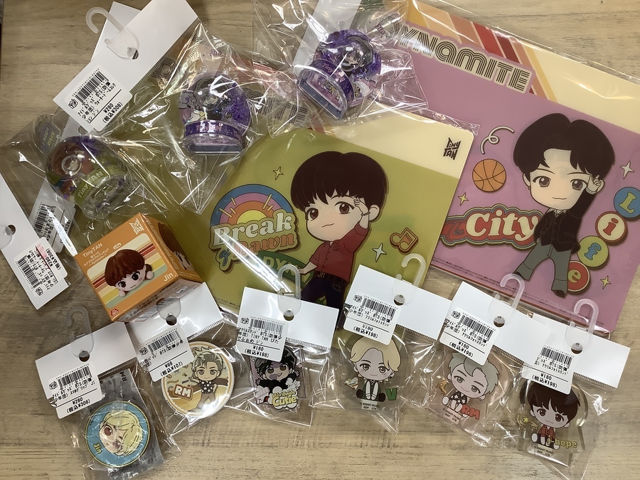 bts グッズ大量　防弾少年団　まとめ売り bts グッズ大量防弾少年団まとめ売り