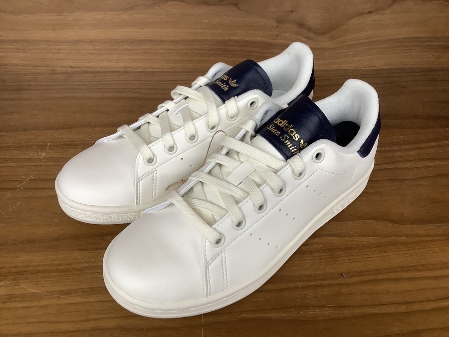 ホビー買取20％UPCP中】adidas(アディダス)スニーカー【GX4420