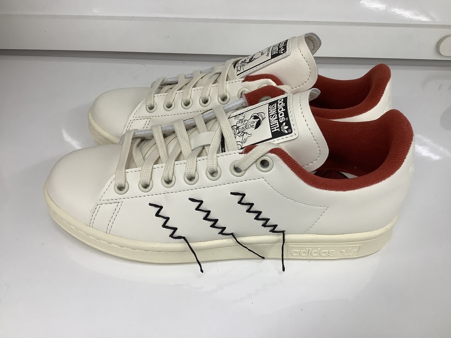 adidas(アディダス)ピノキオスタンスミス【HP5580】をご紹介 adidas(アディダス)ピノキオスタンスミス【HP5580】をご紹介