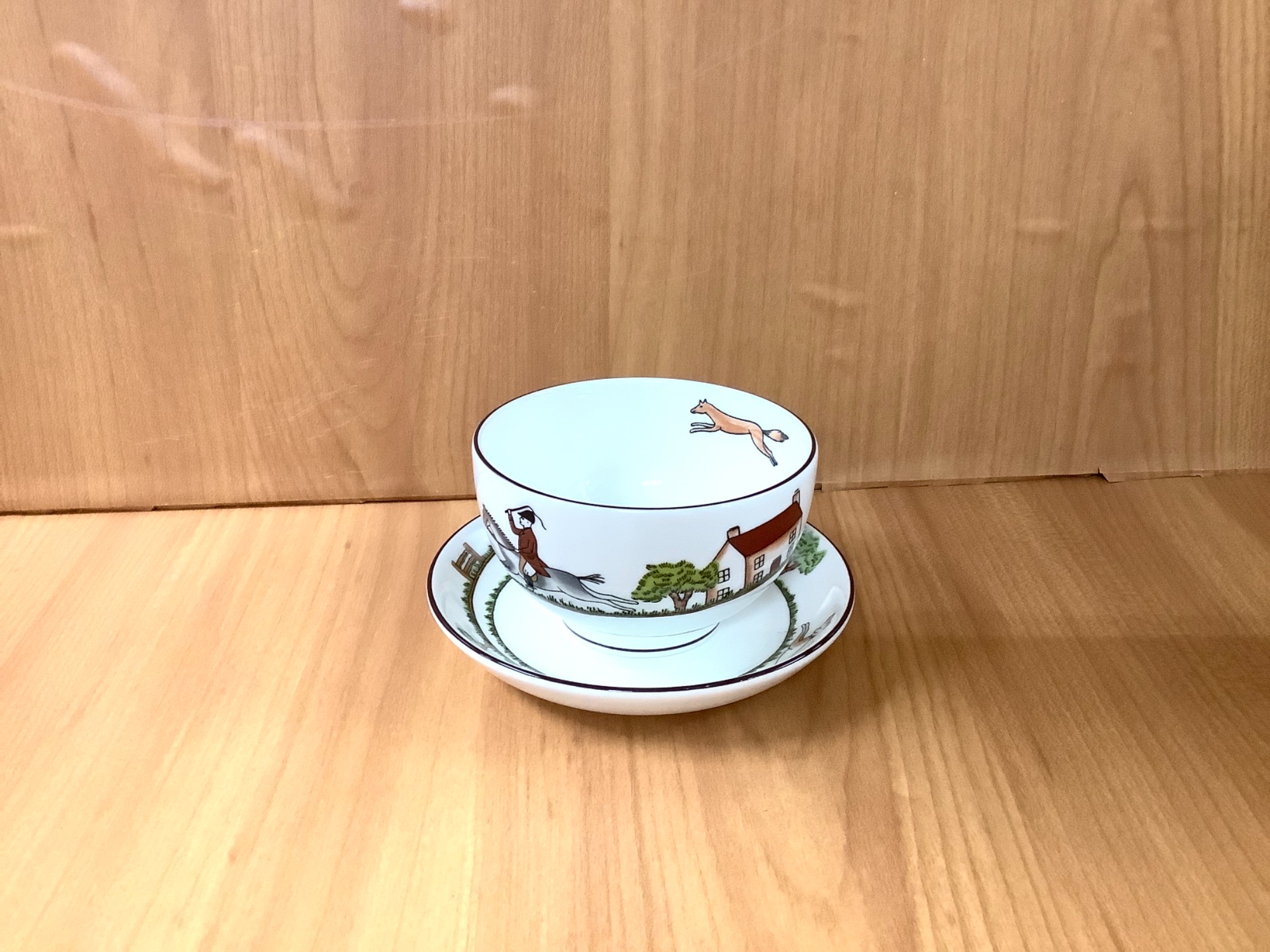 廃盤品のレア物続々！】WEDGWOOD ハンティングシーンの洋食器