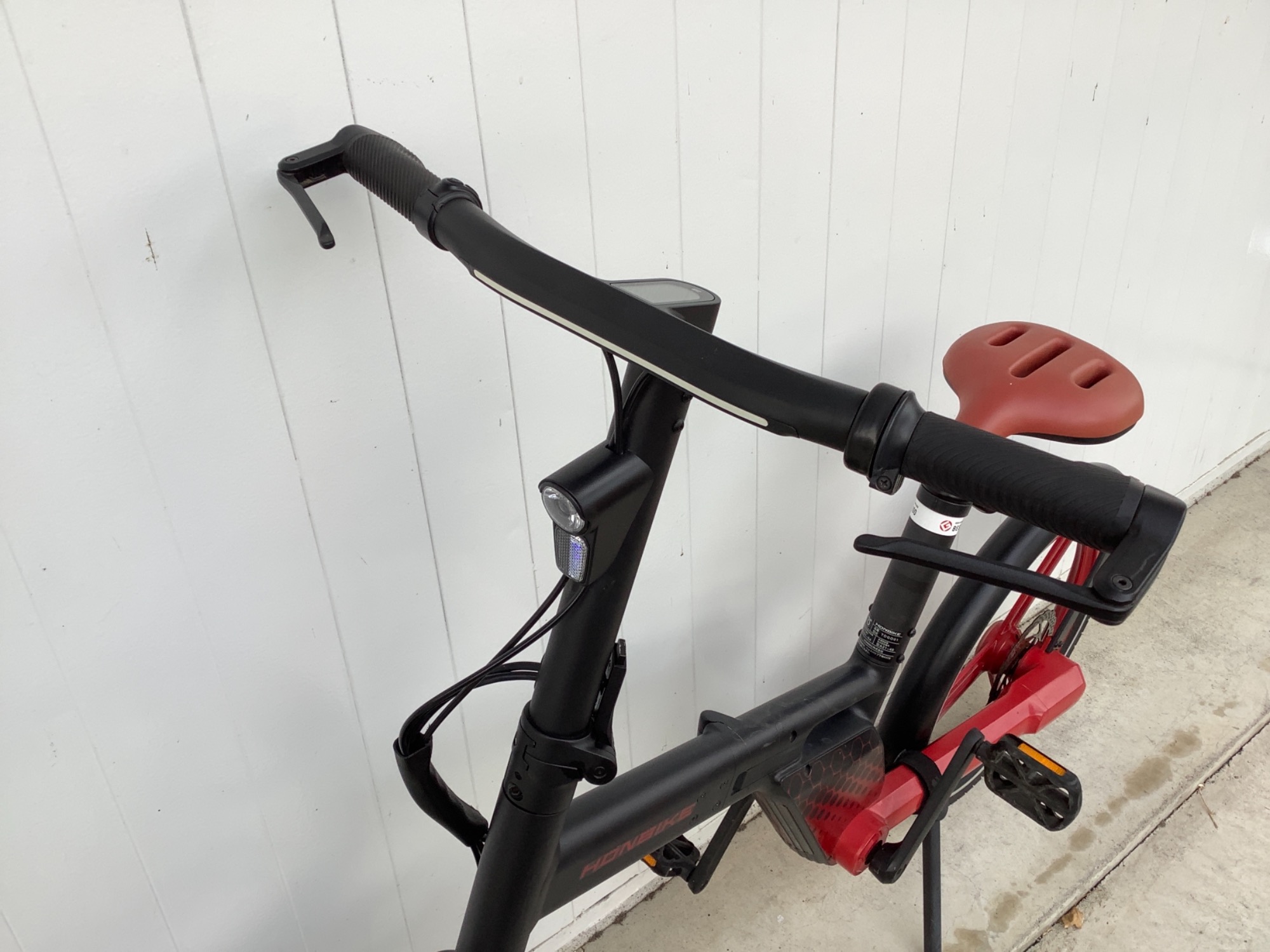 チェーンレス！】HONBIKE(ホンバイク) 電動アシスト自転車が入荷