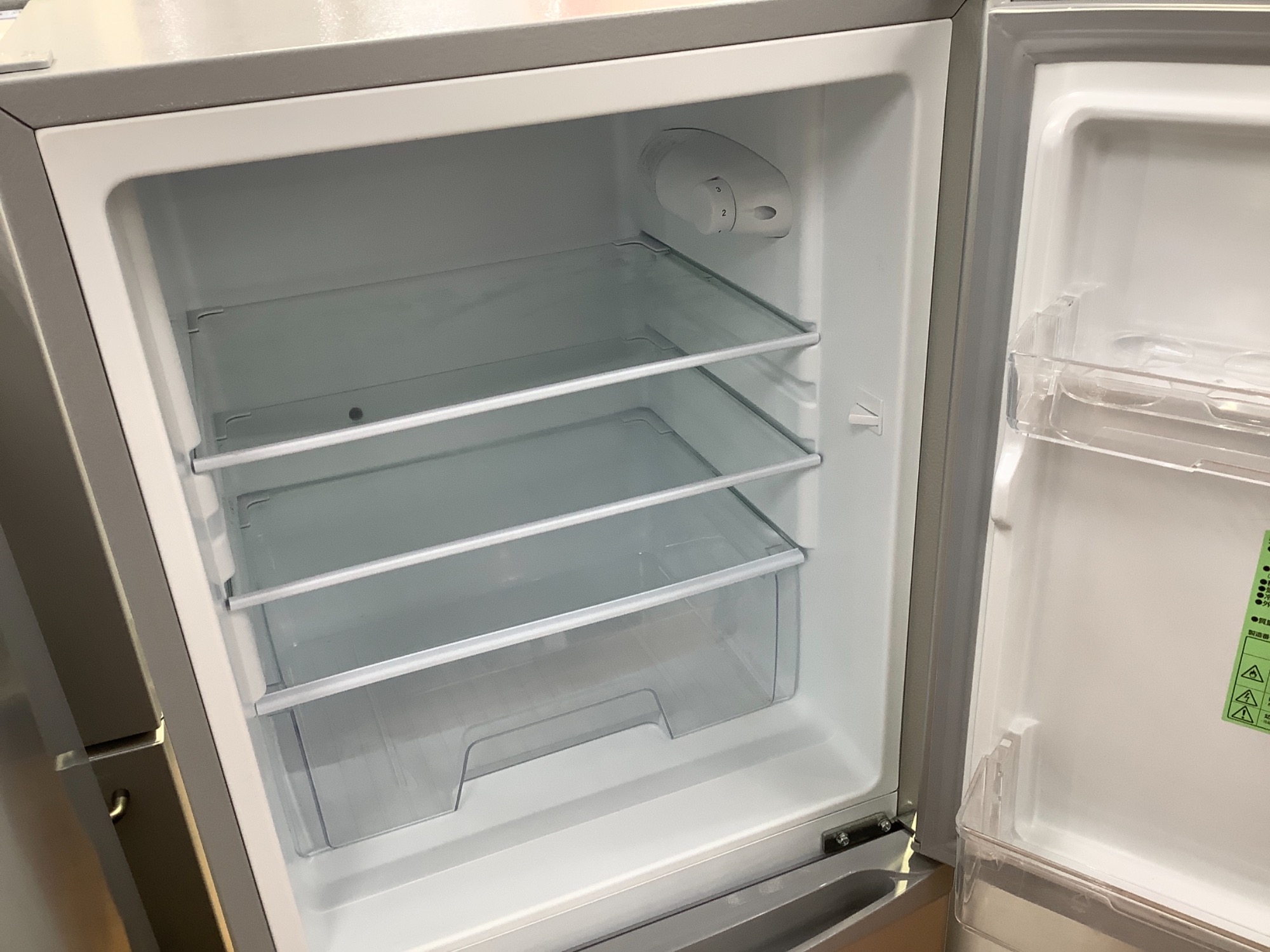 新生活にばっちり！】IRIS OHYAMA 2ドア冷蔵庫【IRSD-14A-S】が入荷