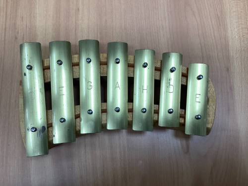 美しいペンタトニック！】AURIS社 鉄琴 スウェーデン製 が入荷致しまし