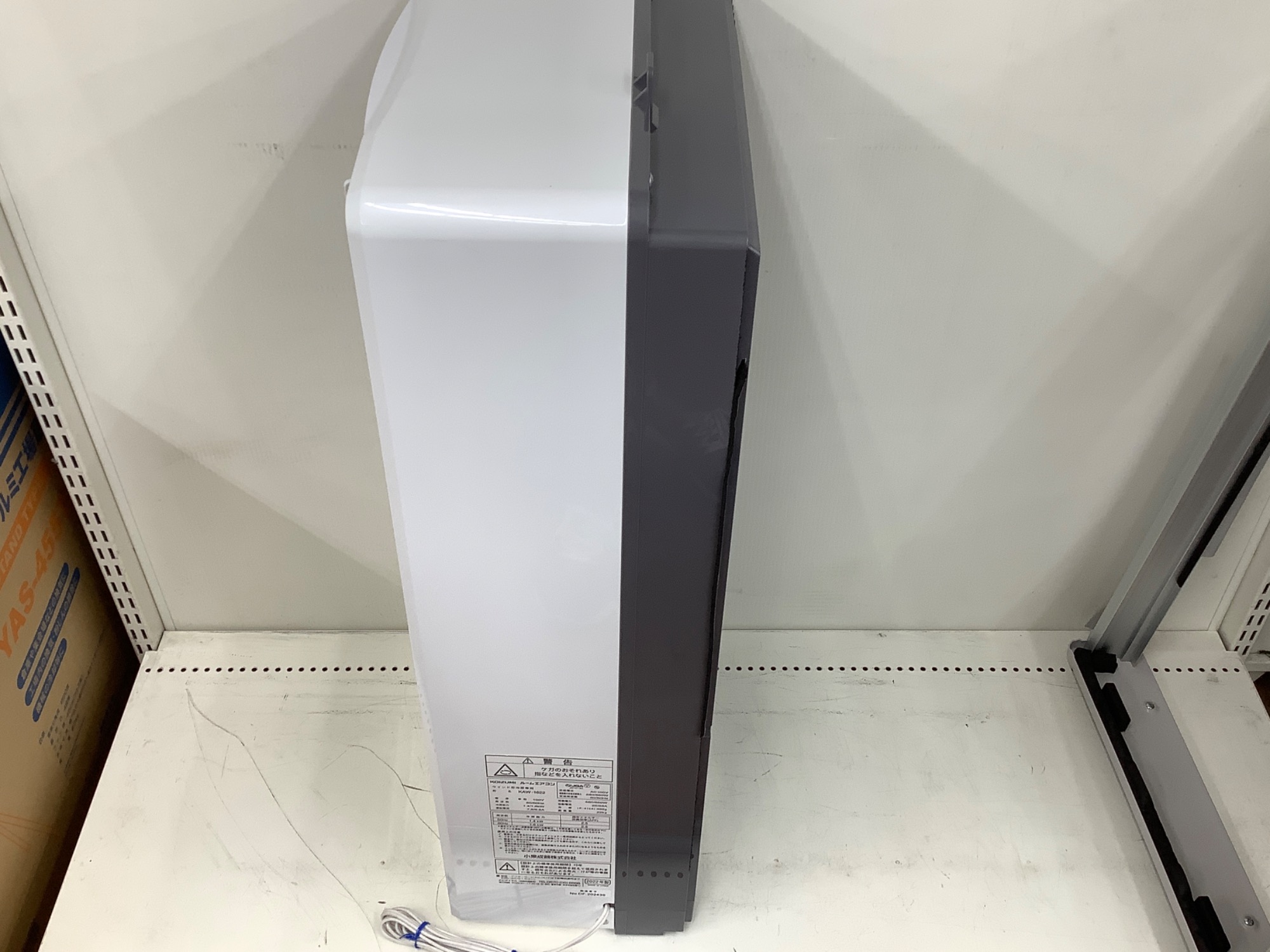 KOIZUMI コイズミ 窓用エアコン 2023年製 KAW-1622 ジャンク