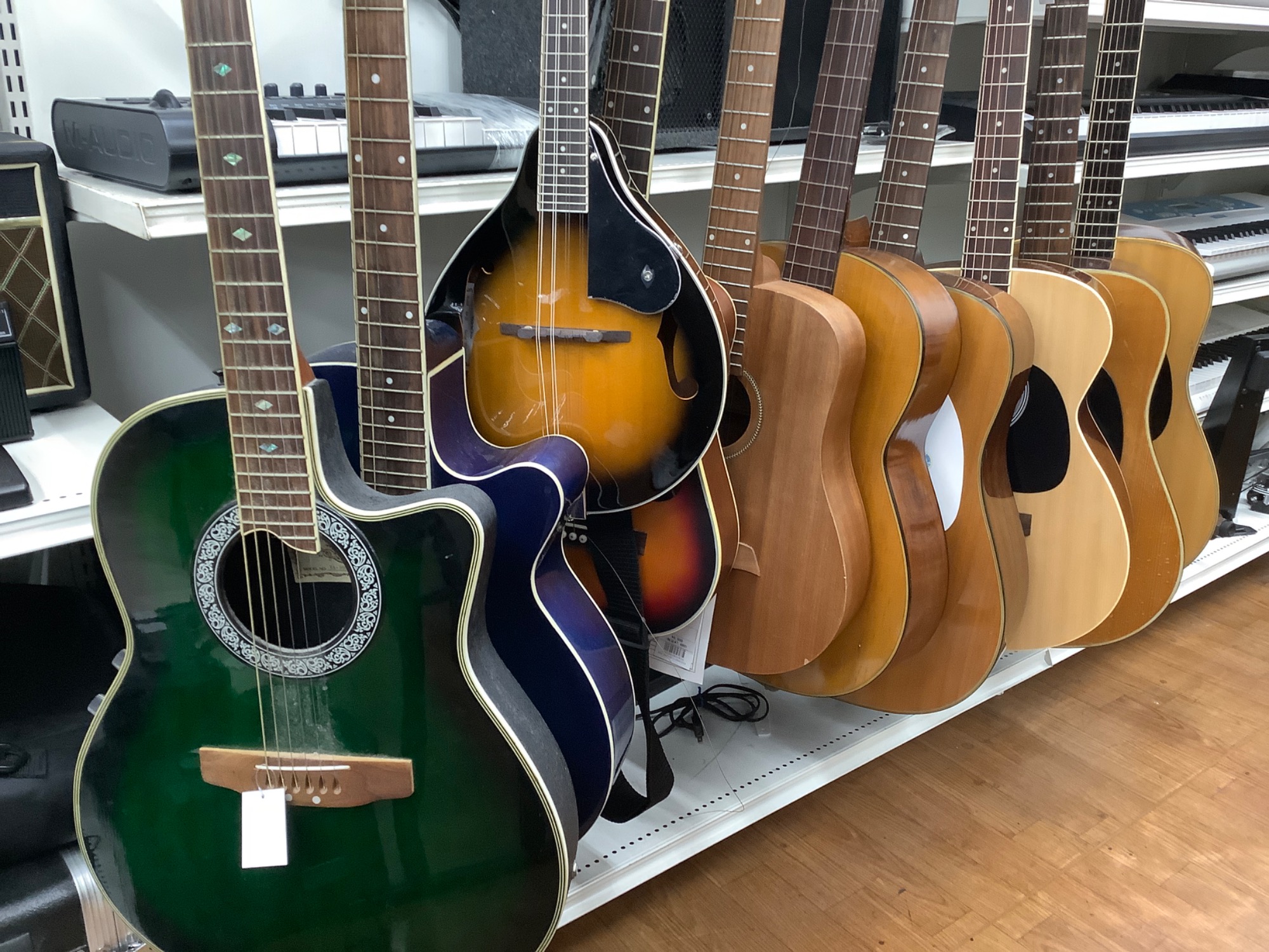 満足度の高い演奏を♪】Grass Roots(グラスルーツ)よりエレキギター