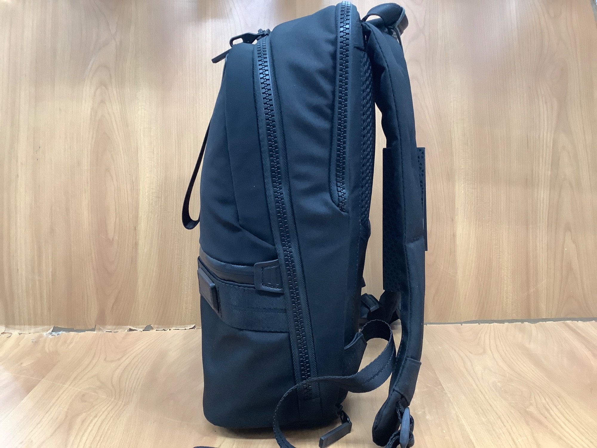 ビジネスにもピッタリ！】TUMI（トゥミ）よりリュック 798676D