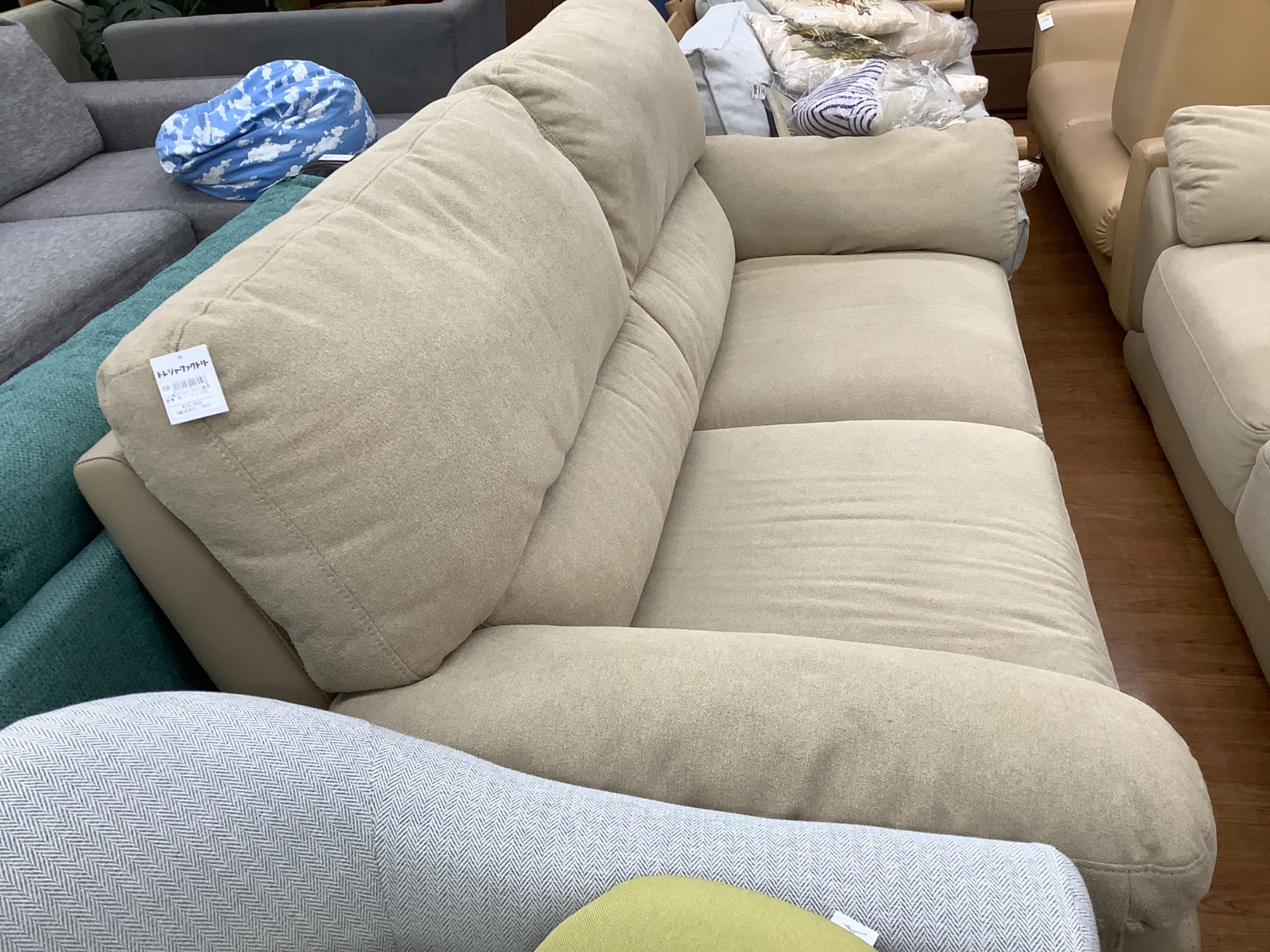 お買い得なソファー♪】NITORI（ニトリ）より 3人掛ソファー