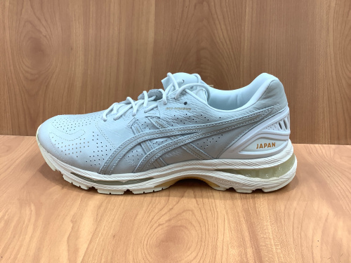 ランニングなどにおススメ！】Asics（アシックス）より スニーカー GEL