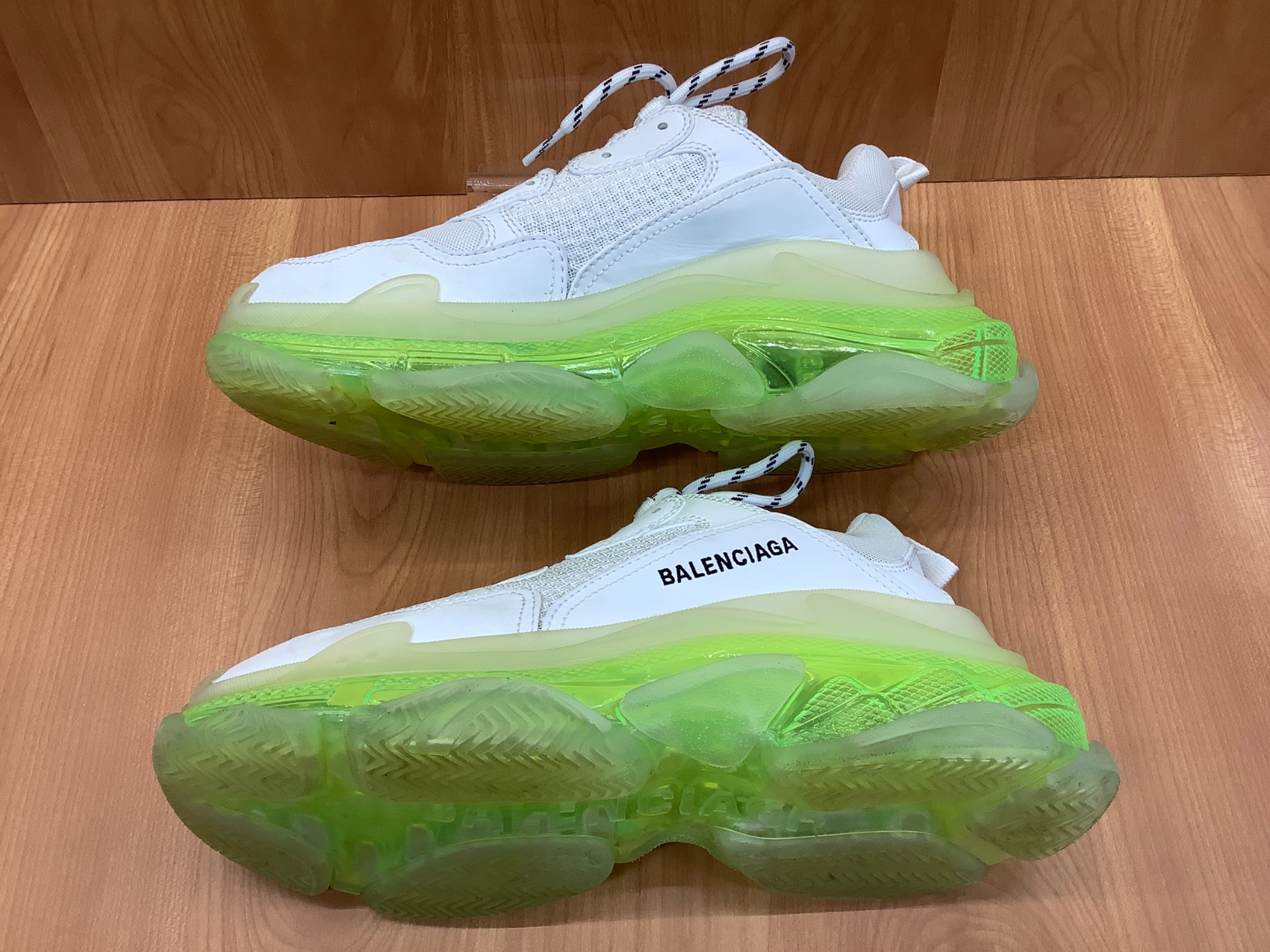 【BALENCIAGA】★送料・関税込★スピードリサイクルスニーカー BALENCIAGA バレンシアガ Triple S トリプルエス ロゴ総柄