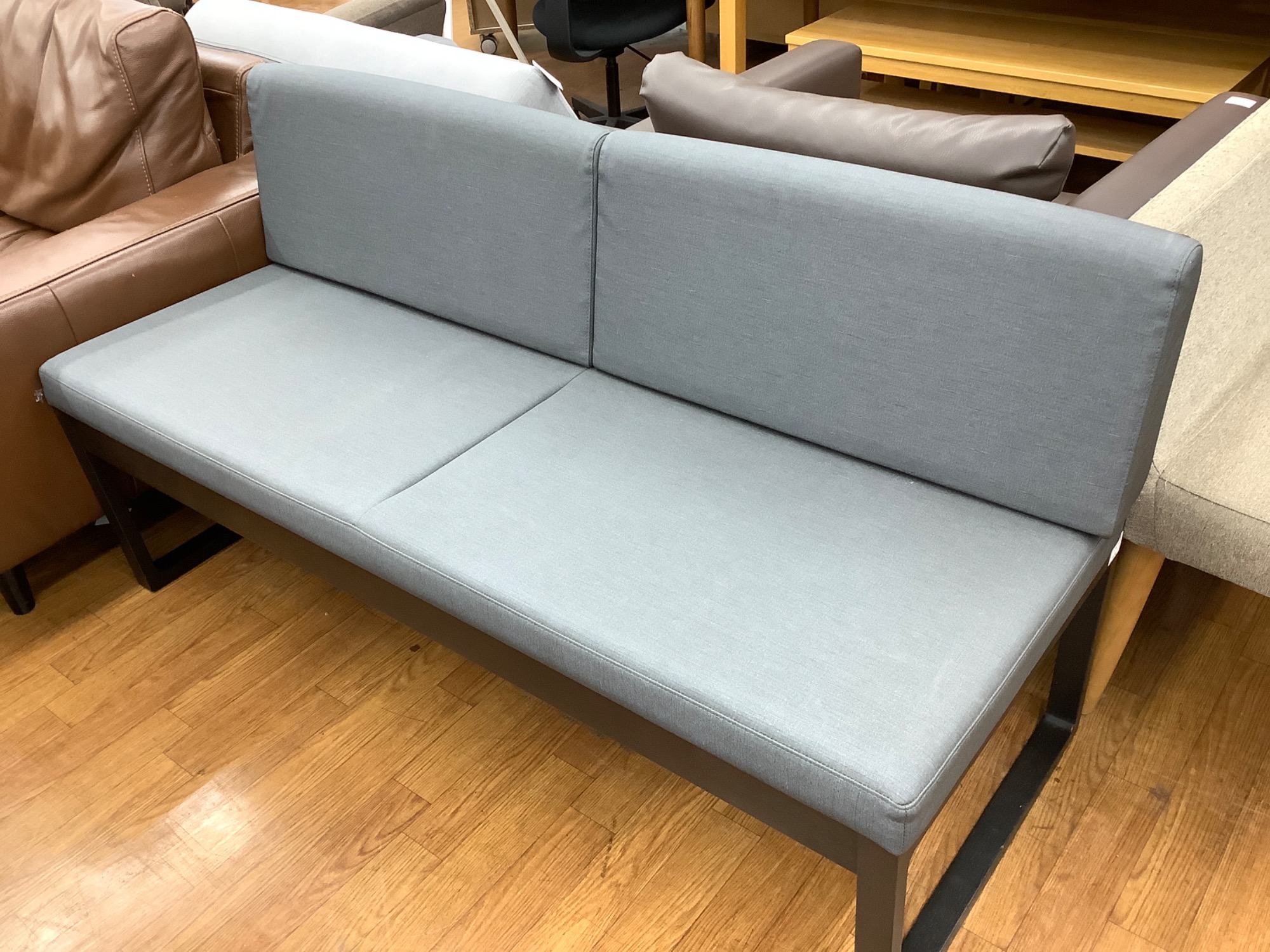 おしゃれなモダンデザイン！】karimoku（カリモク家具)より