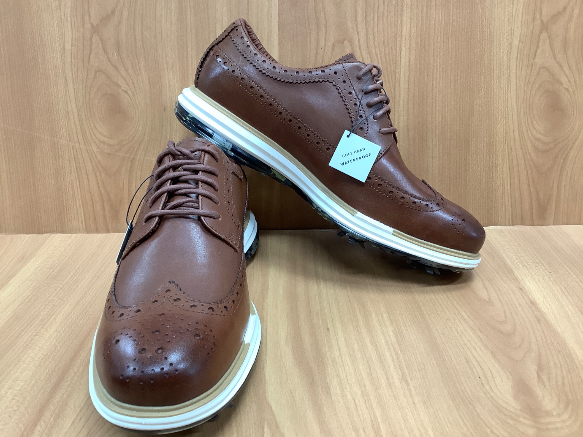 オススメ紹介！】COLE HAAN（コールハーン）より 状態の良い靴が多数