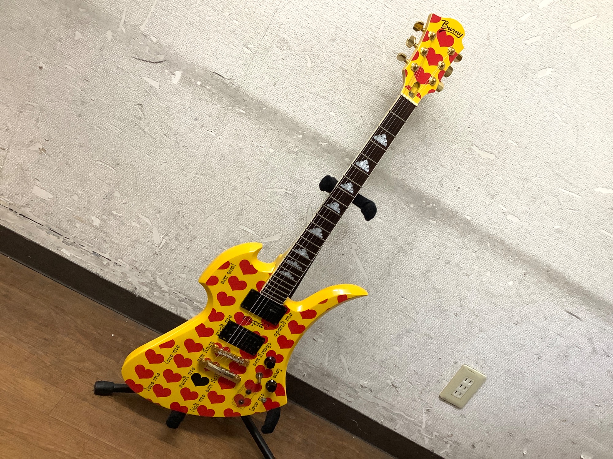 Burny (バーニ) ギター HIDE MG-145S イエローハート