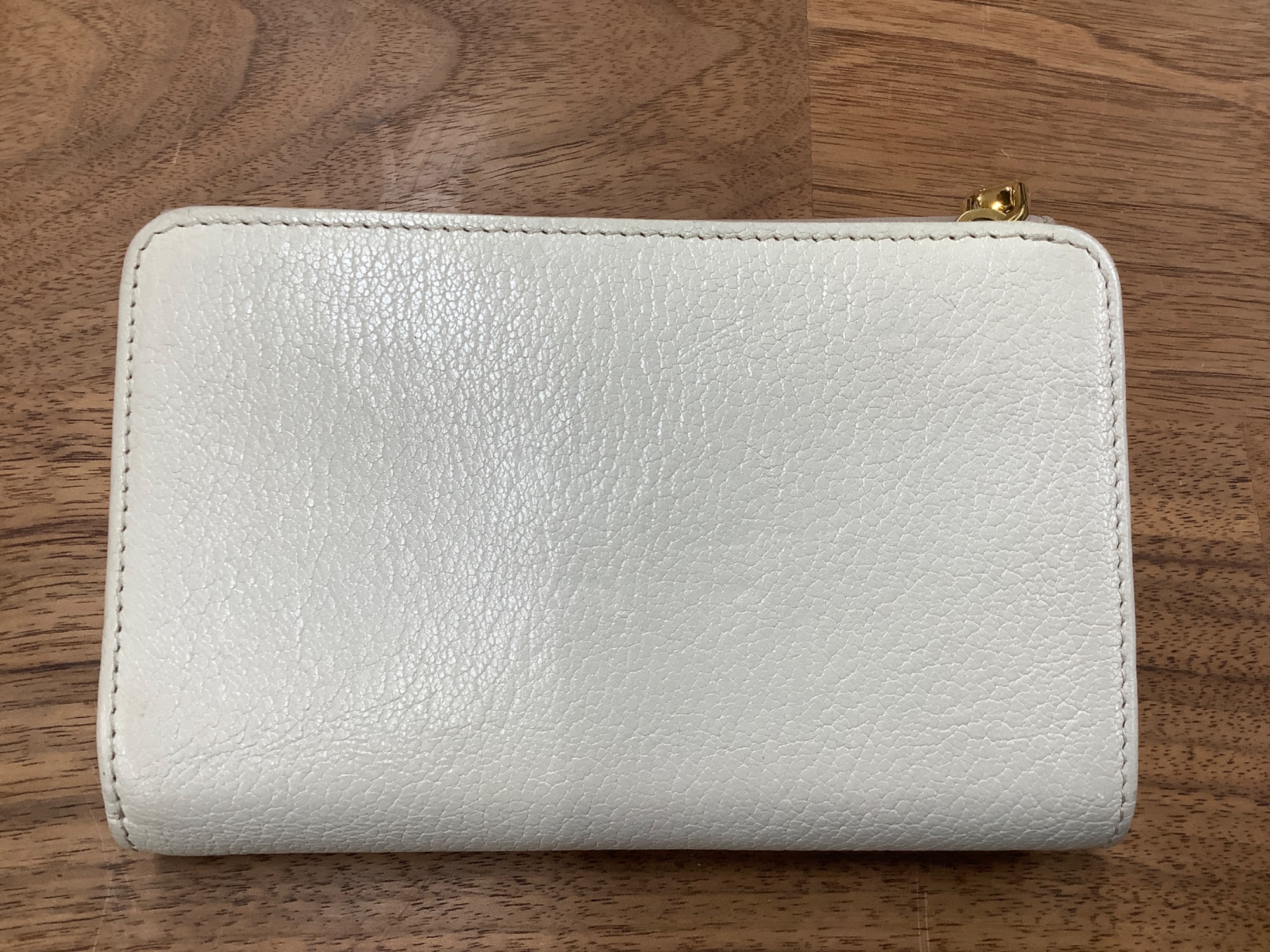 新入荷ご紹介♪】MIU MIU（ミュウミュウ）財布＆フラグメント