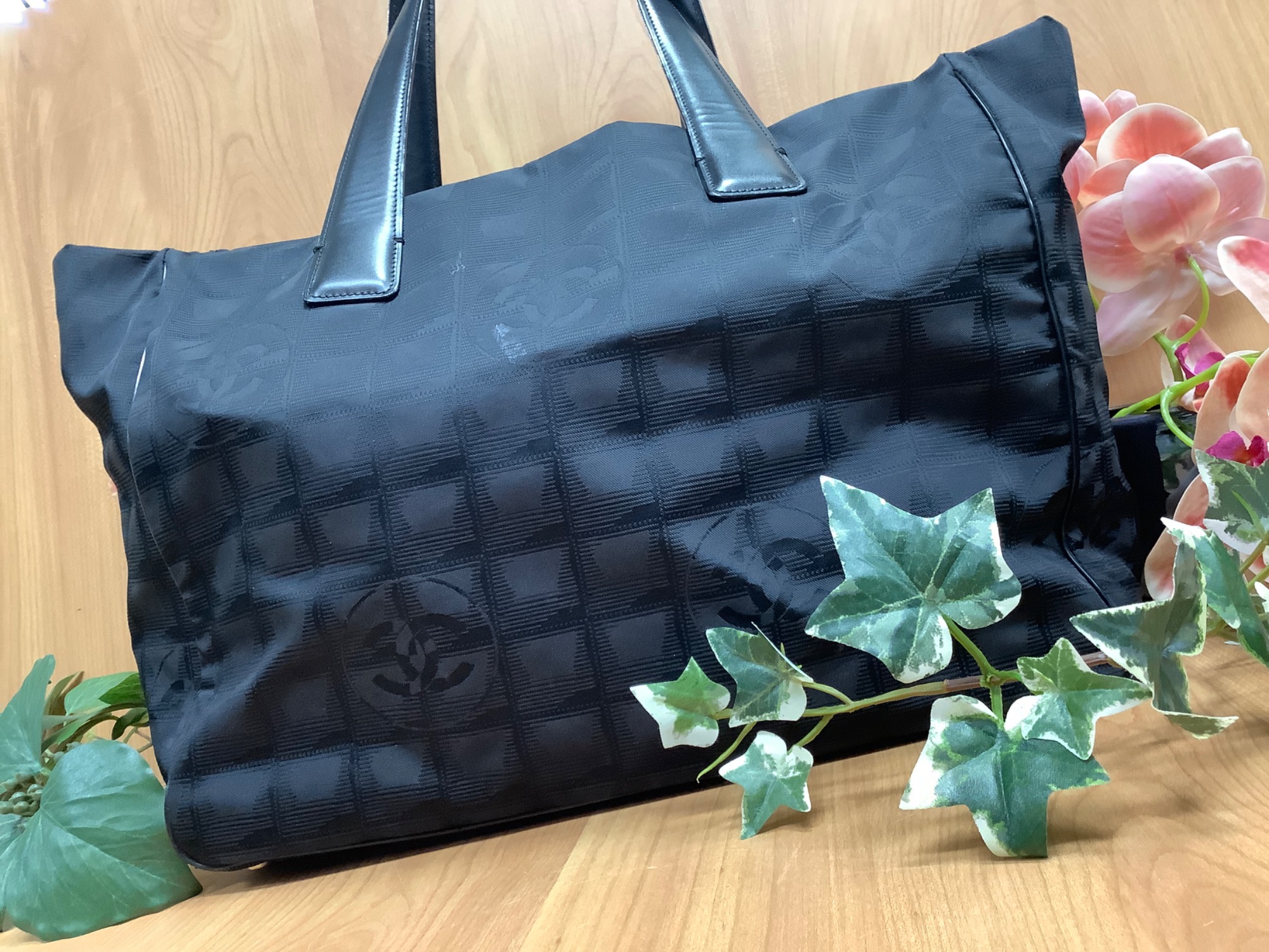 大きめトートで収納たっぷり！】CHANEL（シャネル）トートバッグ