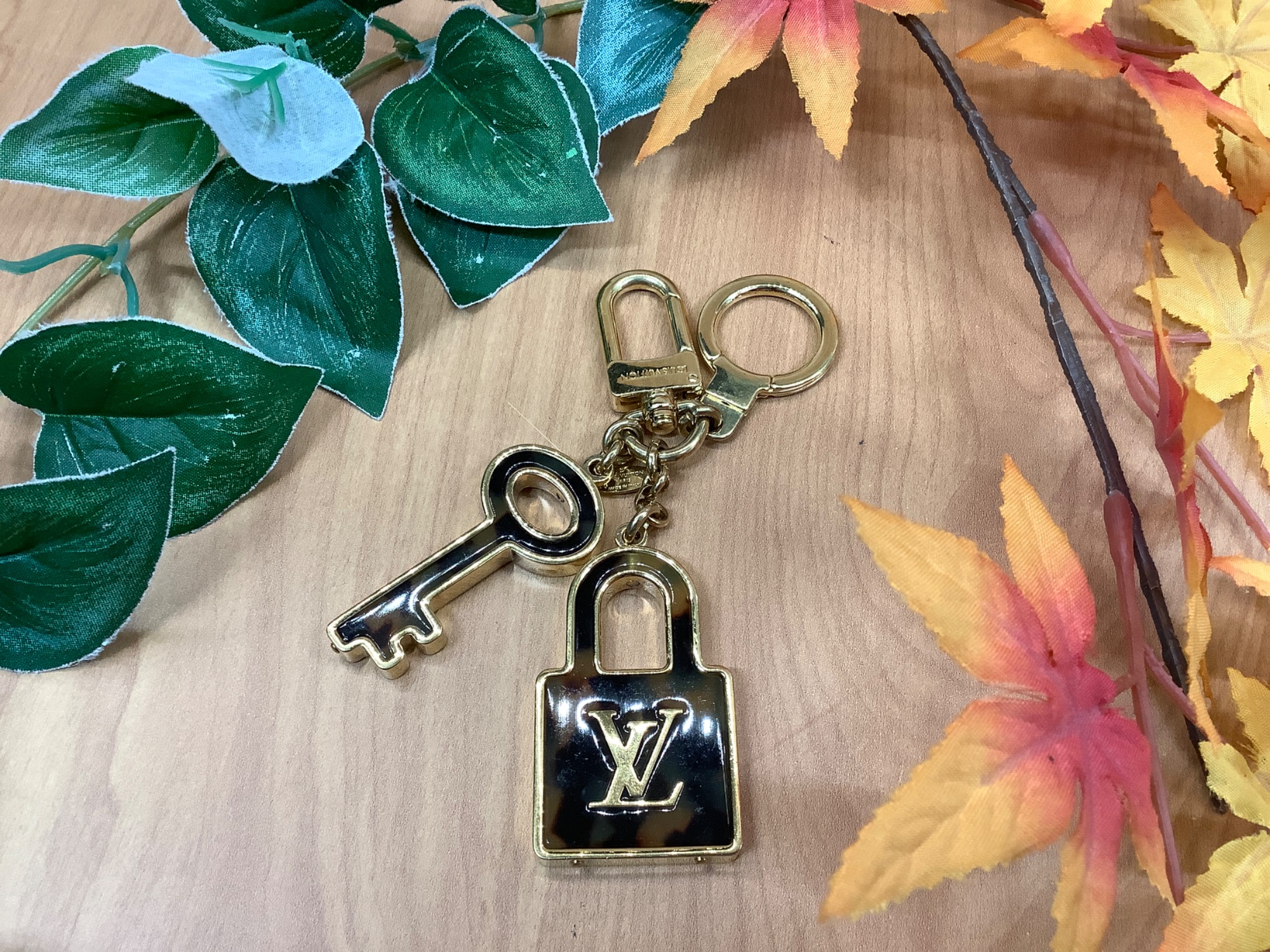【バッグの主役に♪】Louis Vuitton バッグチャーム org.jpg