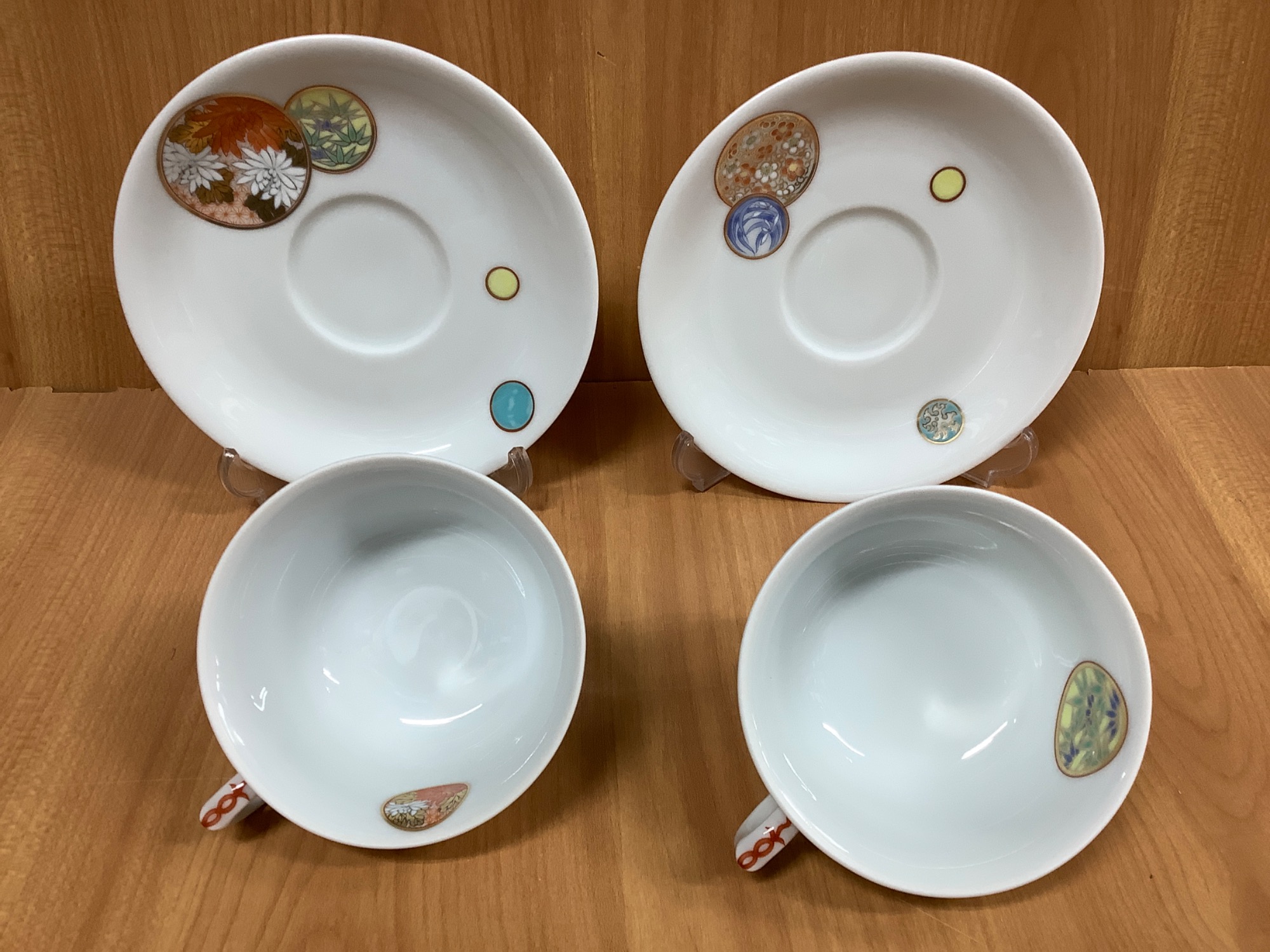 深川製磁】寿赤絵 ペア碗皿 が入荷しました！！｜2025年08月19日