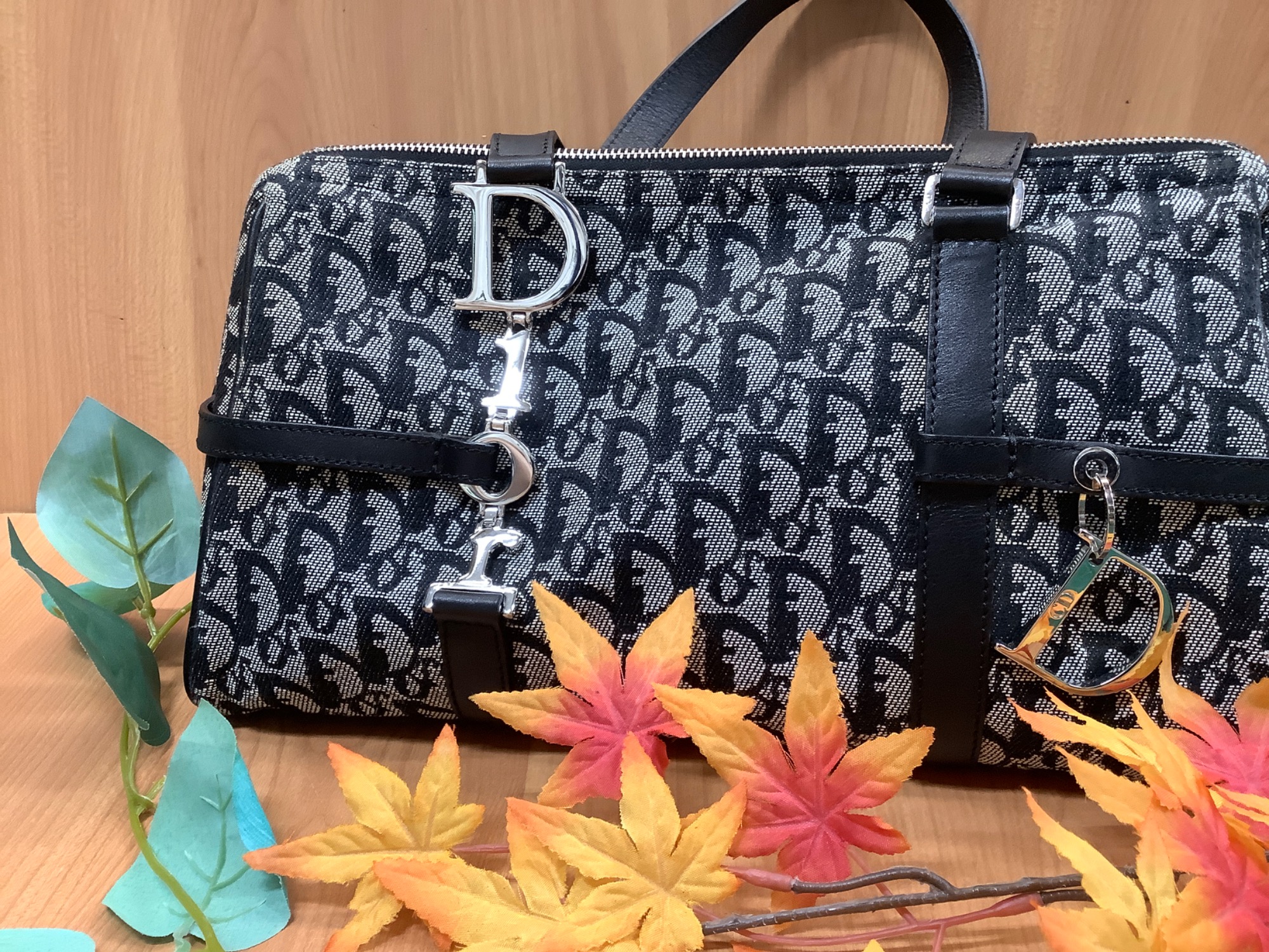 極美品✨Christian Dior ディオール　トロッター ノースリーブ DIOR フラワーラインストーントロッターパターンノースリーブ