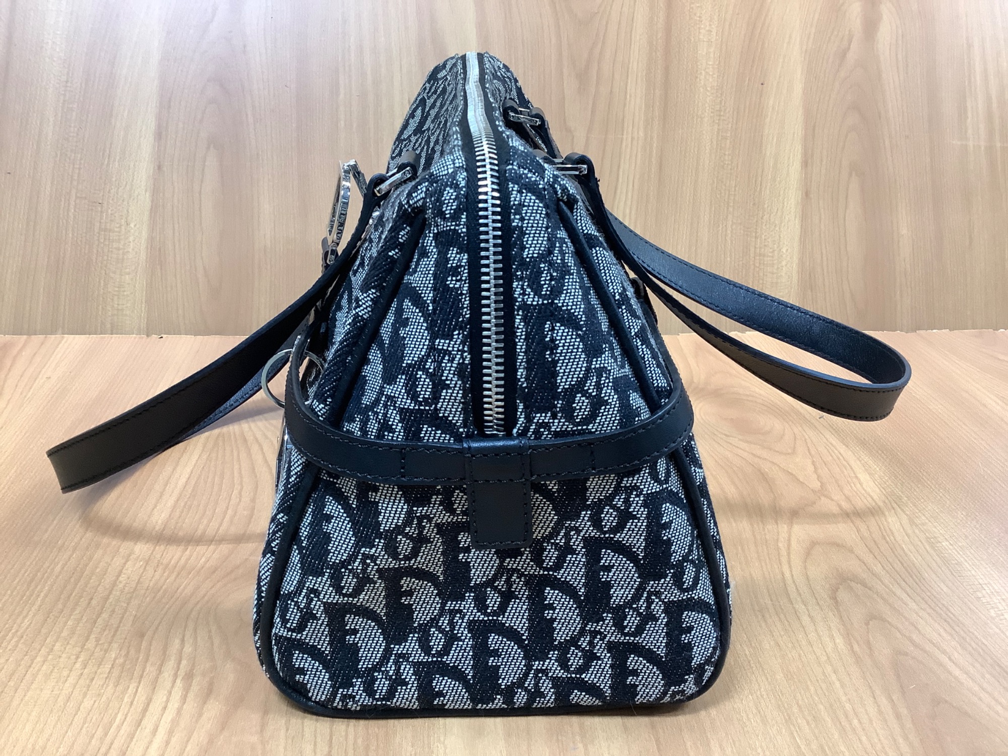 Christian Dior トロッター・ロゴグラム ハンドバッグ Christian Dior(クリスチャンディオール) CD logo trotter
