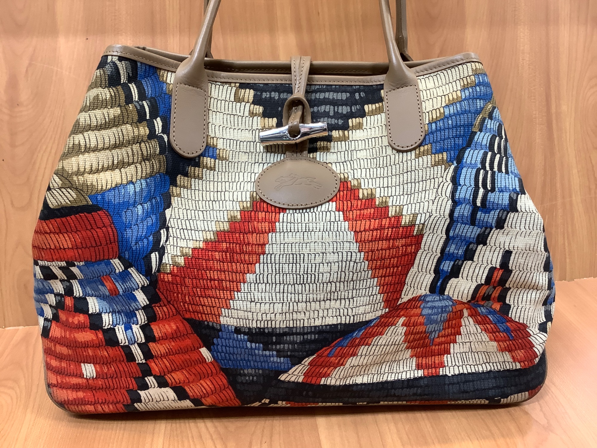 LONGCHAMP バッグ ロゾ ル ロゾ S クロスボディバッグ ルート - レザー | ロンシャン JP