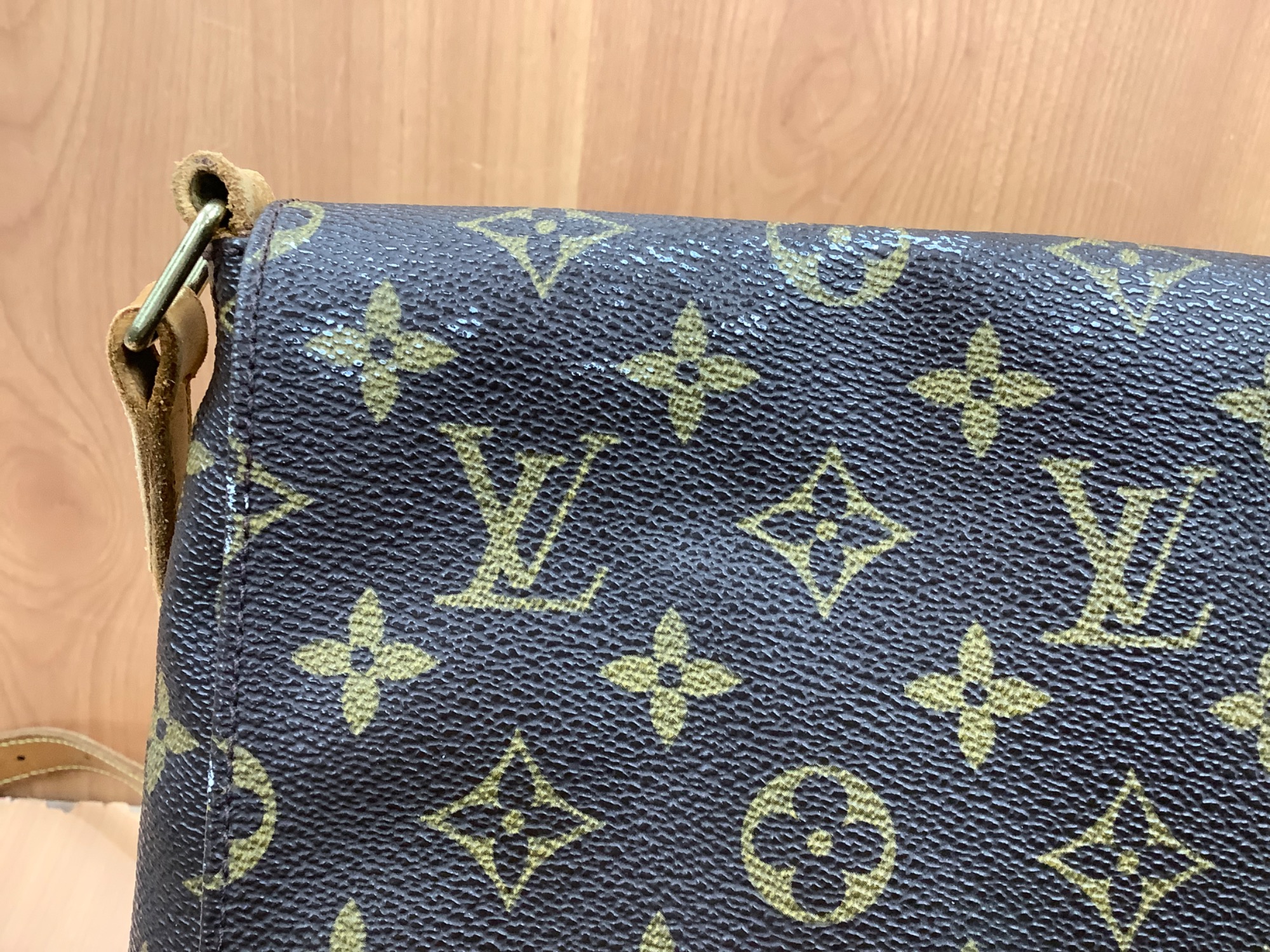 Louis Vuitton（ルイヴィトン）】ショルダーバッグ ミュゼット