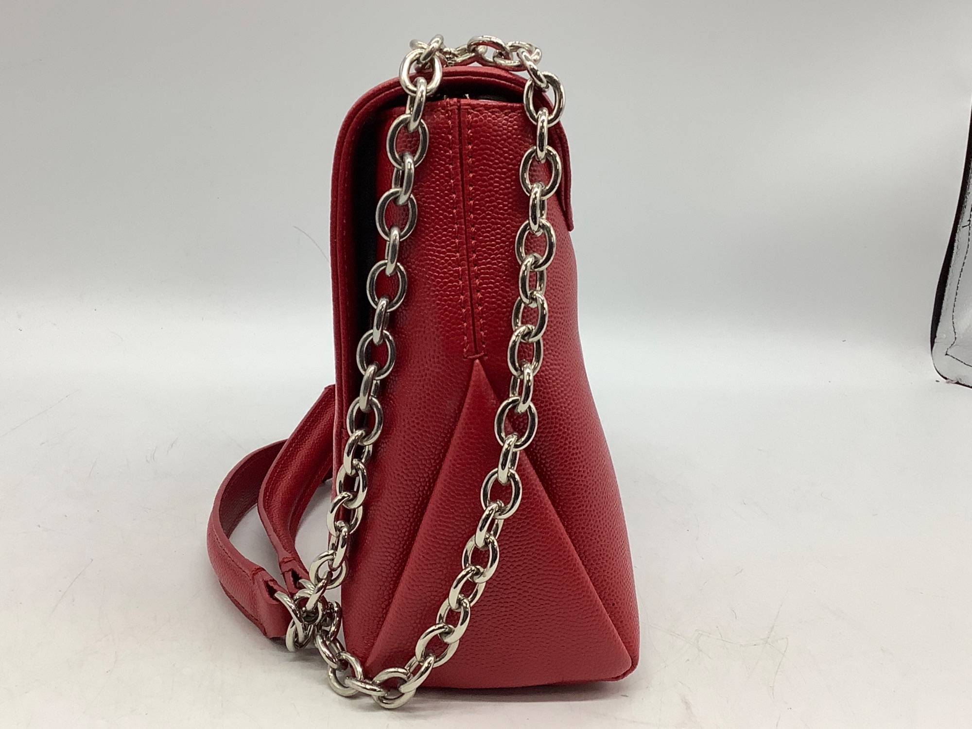 Vivienne Westwood（ヴィヴィアン「ウエストウッド）】 チェーン