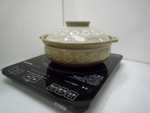 IHクッキングヒーターのIRIS　OHYAMA