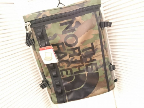 メンズファッションのノースフェイス（THE NORTH FACE）