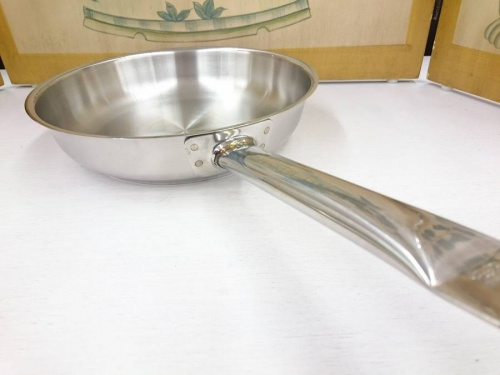 鍋のル クルーゼ