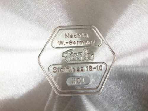 ル クルーゼの日野橋小物